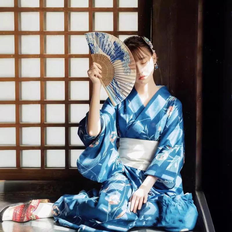 2024 Kimono tradizionale abito - Anime Cosplay Photoshoot recensione e prezzo